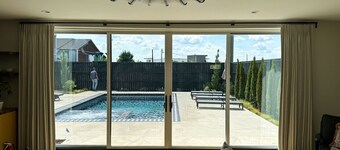Five Points House • Private Pool, Hot Tub, Bar, Grill, Fire Pit