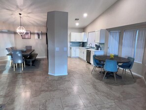 Dining - Private Home w/Heated Pool & Breathtaking Sunsets on Coyote Lakes Golf Course! (Surprise)