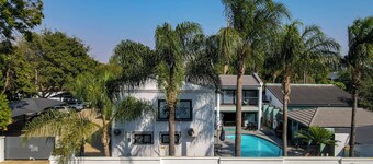 เซียสตา แมนเนอร์ เกสต์เฮาส์