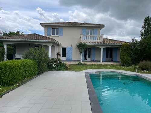 5 bedroom villa in ambarã¨s-et-lagrave
