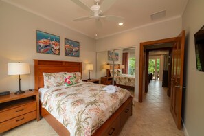 3 عدّة غرف نوم ومكواة/لوح كي وخدمة الإنترنت وملاءات أسرّة