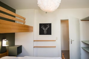 1 bedroom, travel cot, WiFi - Discover Winterberg: a paradise in every season! (Altastenberg)