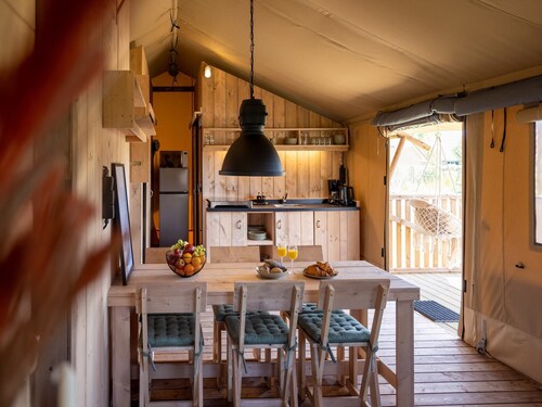 Safari Lodge near IJsselmeer Glamping