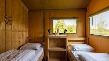 2 bedrooms, WiFi
