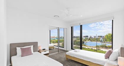 1 Bulwer Dr Pelican Waters