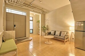 Reception - blue corner  (Taoyuan City)