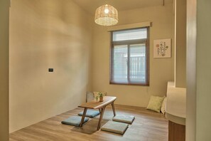 Reception - blue corner  (Taoyuan City)