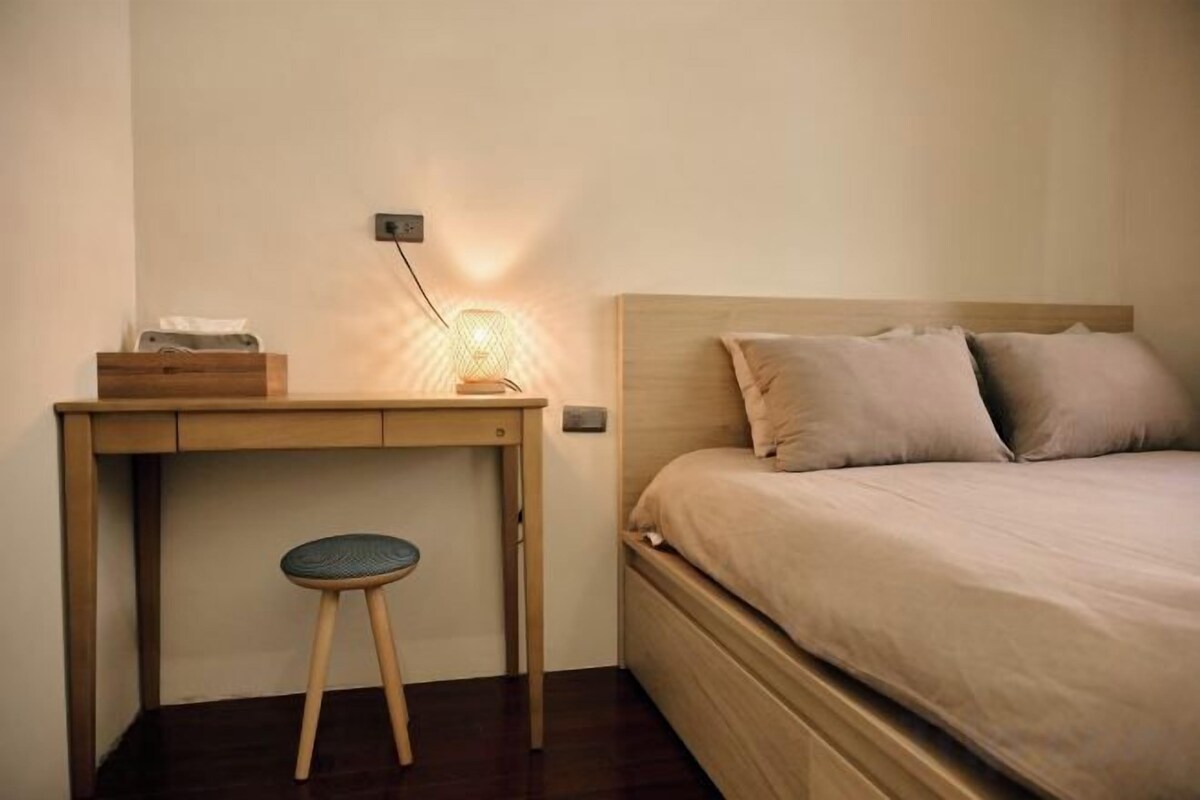 Budget Room