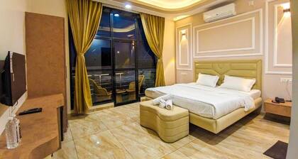 The Royal Riviera Resort & stay