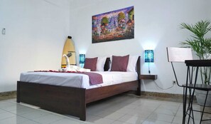Deluxe Double Room, Pool View | Wi-fi percuma 