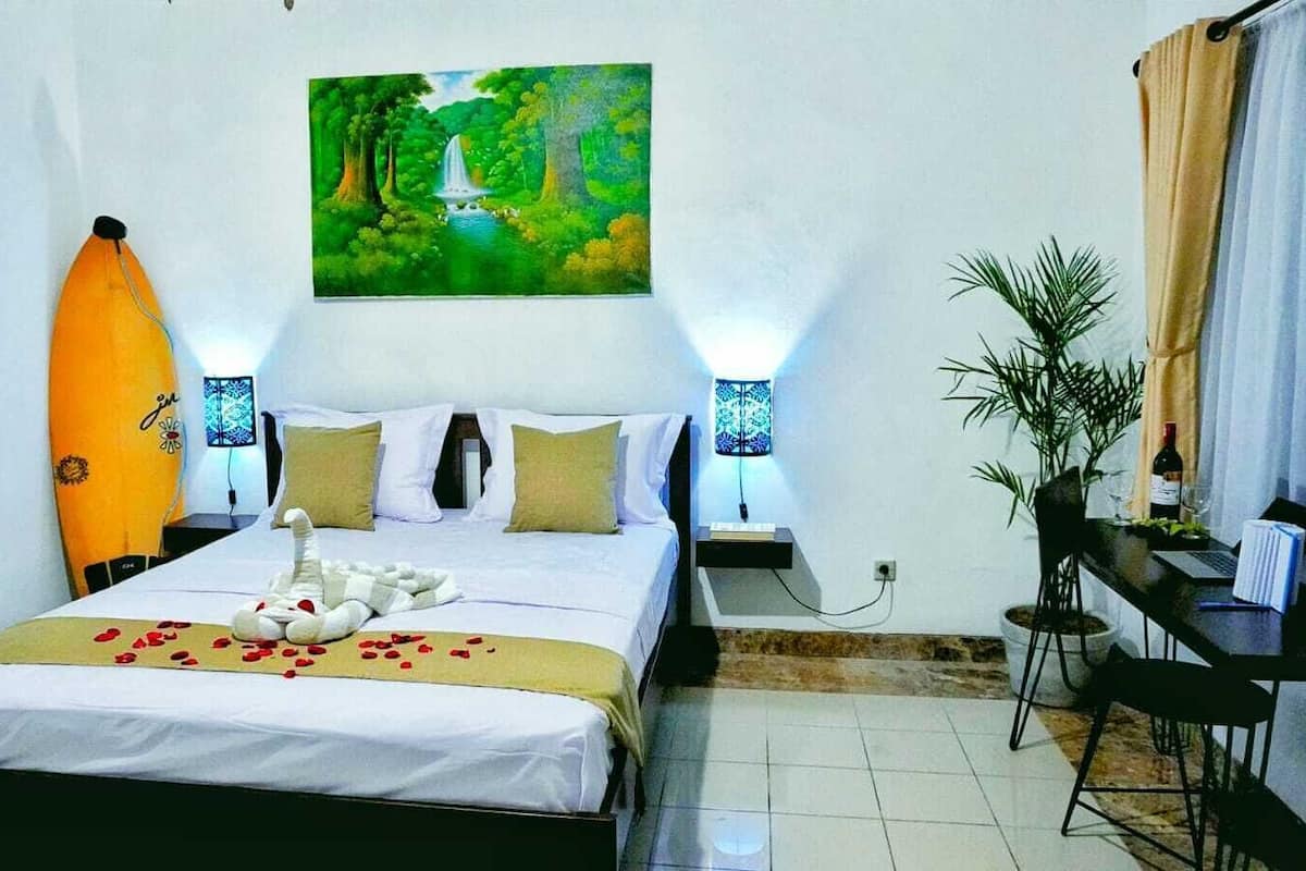 Kamar Double Deluks, pemandangan kolam renang | Wi-Fi gratis