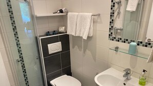 Miljøvennlige toalettsaker og toalettpapir
