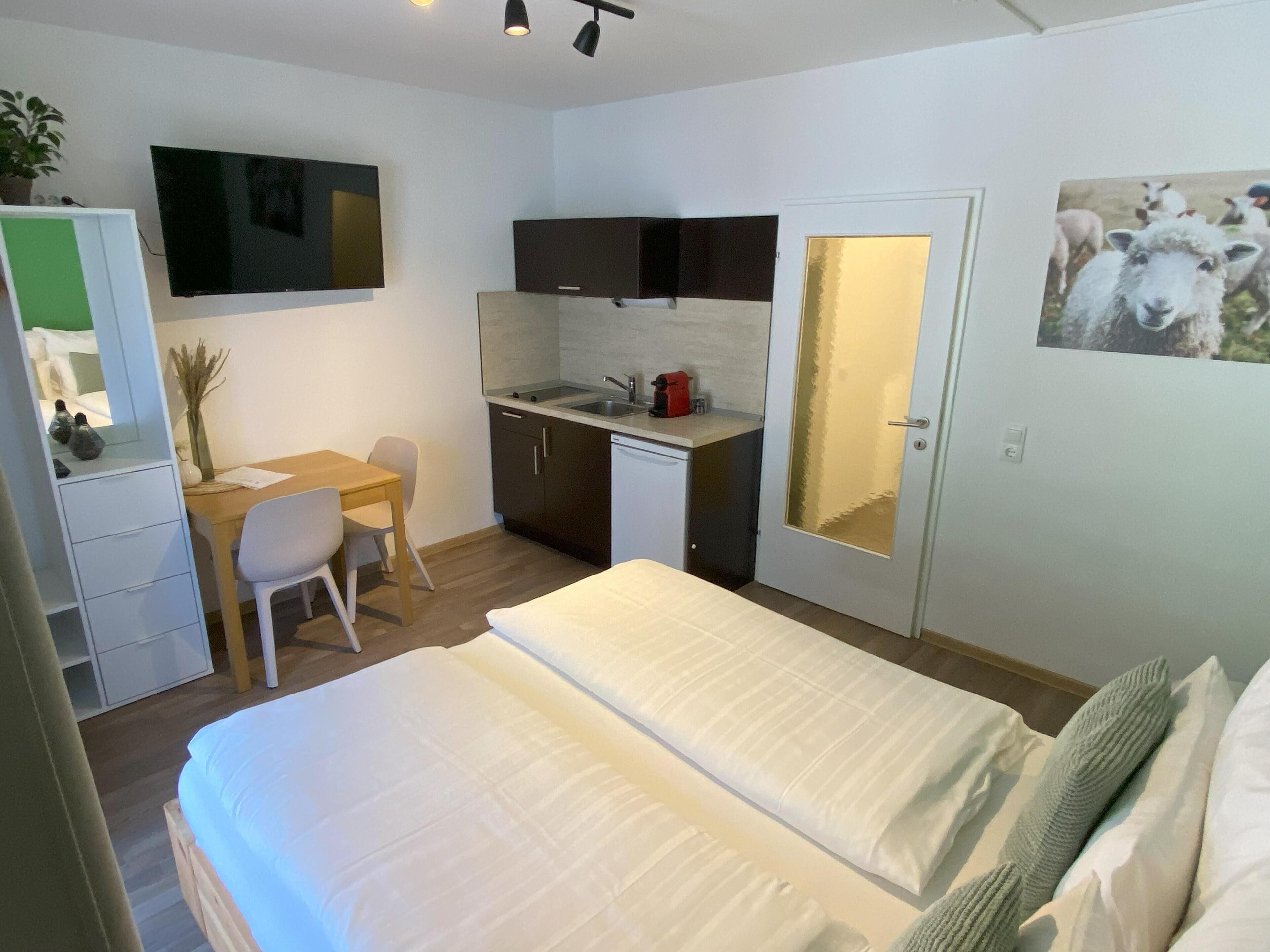 1 makuuhuone, vauvan matkasänky, Wi-Fi