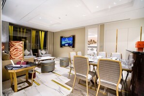 Premium bedding, minibar, in-room safe, blackout curtains