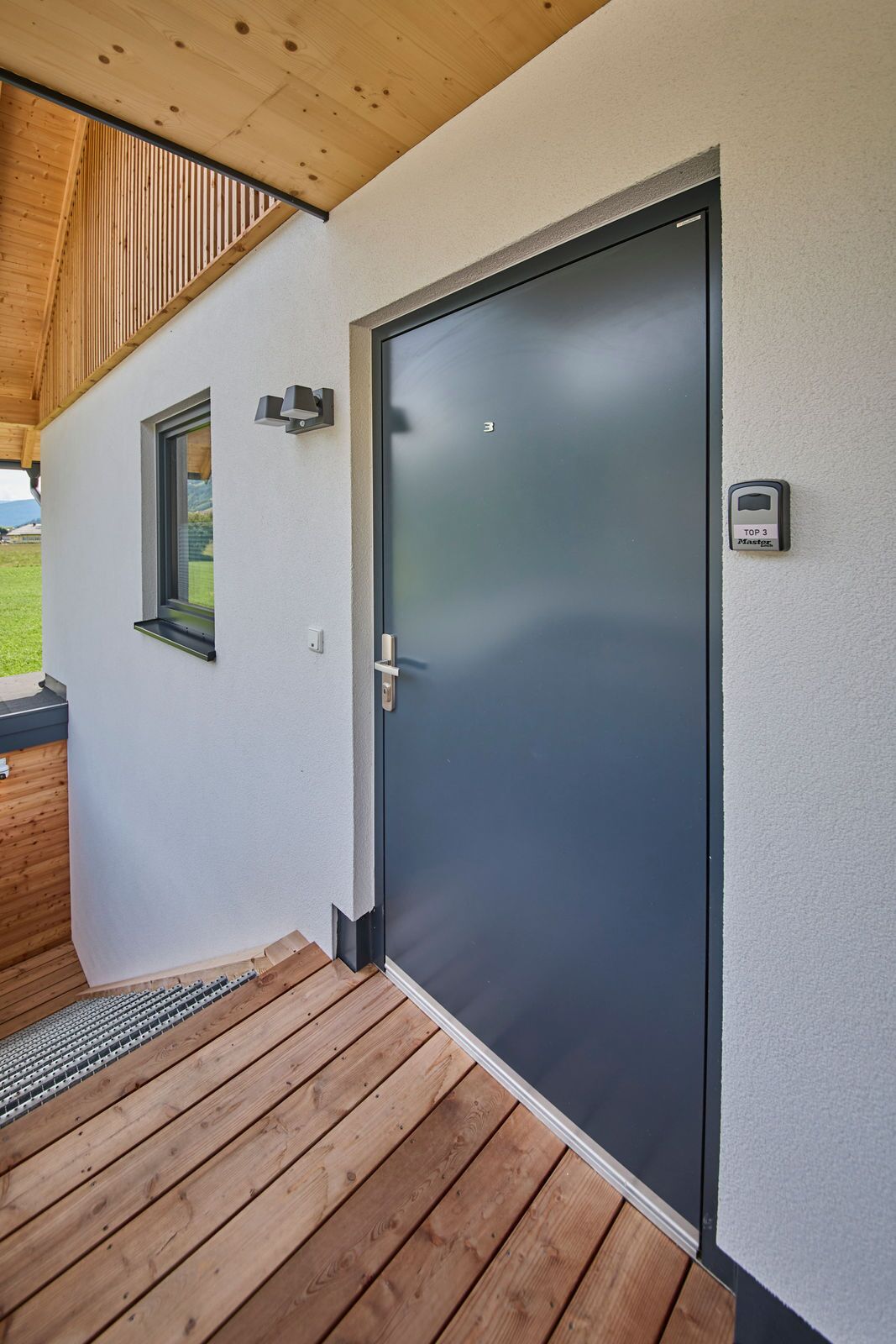 Classic Apartment, Non Smoking, Mountain View | Room amenity