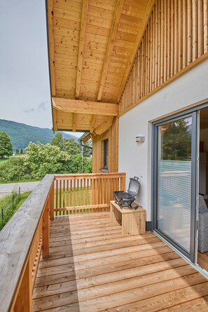 Classic Apartment, Non Smoking, Mountain View | Terrace/patio - Barons Living (Sankt Michael im Lungau)