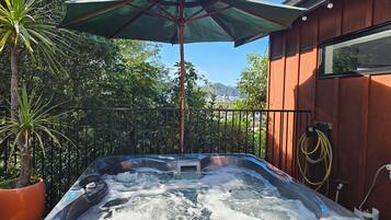 室外 SPA 浴池