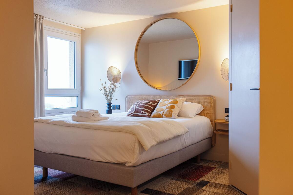 Family Room | Premium bedding, free cots/infant beds, free WiFi, bed sheets