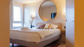 Family Room | Premium bedding, free cots/infant beds, free WiFi, bed sheets