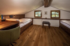 2 Schlafzimmer, Schreibtisch, kostenloses WLAN, Bettwäsche