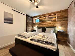 1 quarto, Wi-Fi de cortesia, roupa de cama