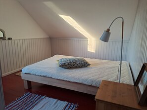 3 chambres, bureau, fer et planche à repasser, Wi-Fi gratuit