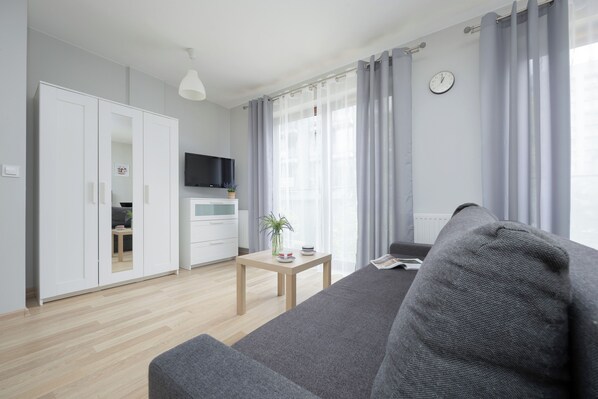 Estúdio, cozinha | Sala de estar