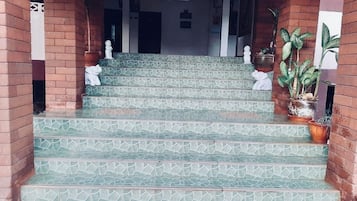 门厅