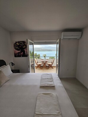 1 bedroom, iron/ironing board, WiFi, bed sheets - 1 bedroom apartment in trogir (Trogir)