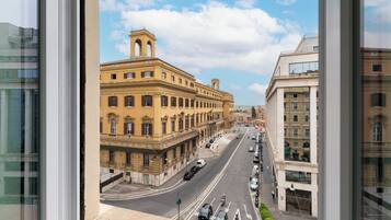 Chambre Supérieure, vue ville