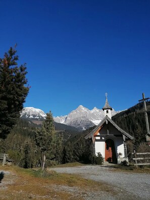 Exterior - Entire home in the Alps (Mandling)