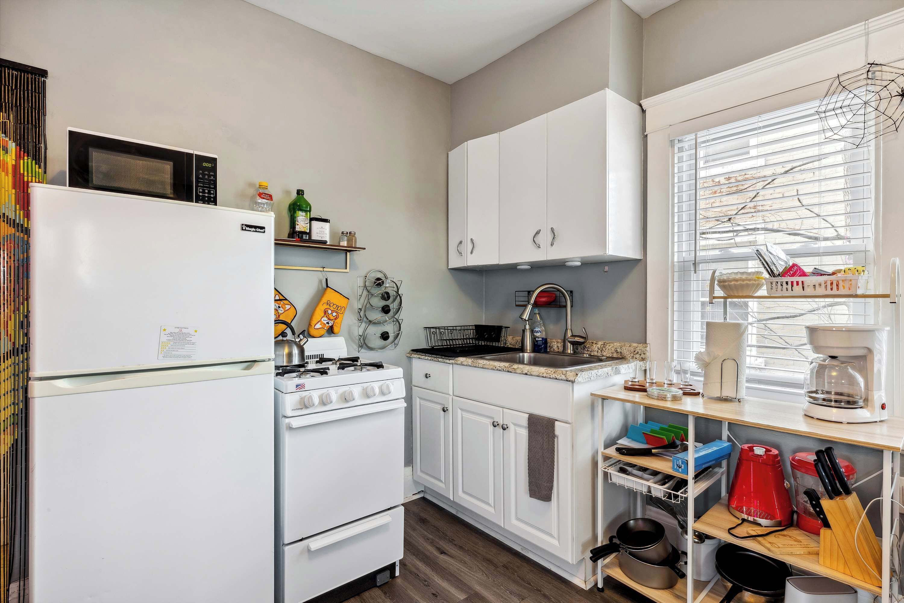 Kochgeschirr/Geschirr/Besteck