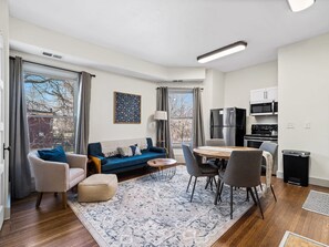 Télévision, espaces bureaux