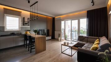 Televisión, oficina