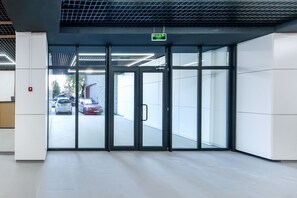 Property entrance - HB apartments University (Tbilisi)