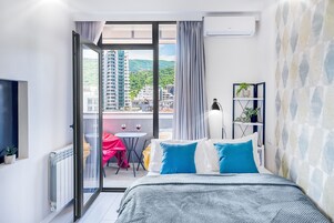 舒适公寓, 城市景观 | 1 多间卧室、遮光窗帘、熨斗/熨衣板、免费 WiFi