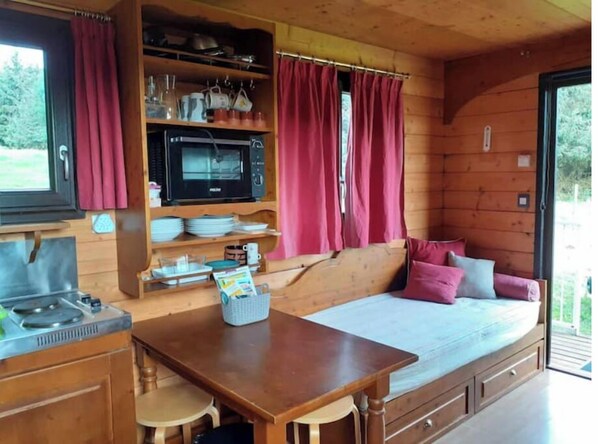 1 chambre, draps fournis