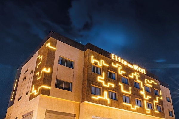 1 dormitori, caixa forta a l'habitació, wifi gratuïta i roba de llit