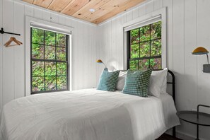 8 habitaciones, wifi y ropa de cama 