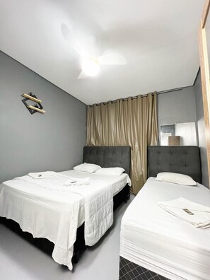 Classic Double or Twin Room | Free WiFi, bed sheets - HOSTEL ANPRADO (Guarulhos)