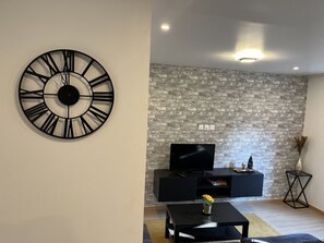 TV - Work`n`Sleep Mulhouse (Mulhouse)