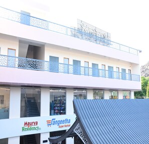 Overnatningsstedets facade