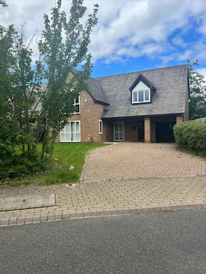 House | Exterior
