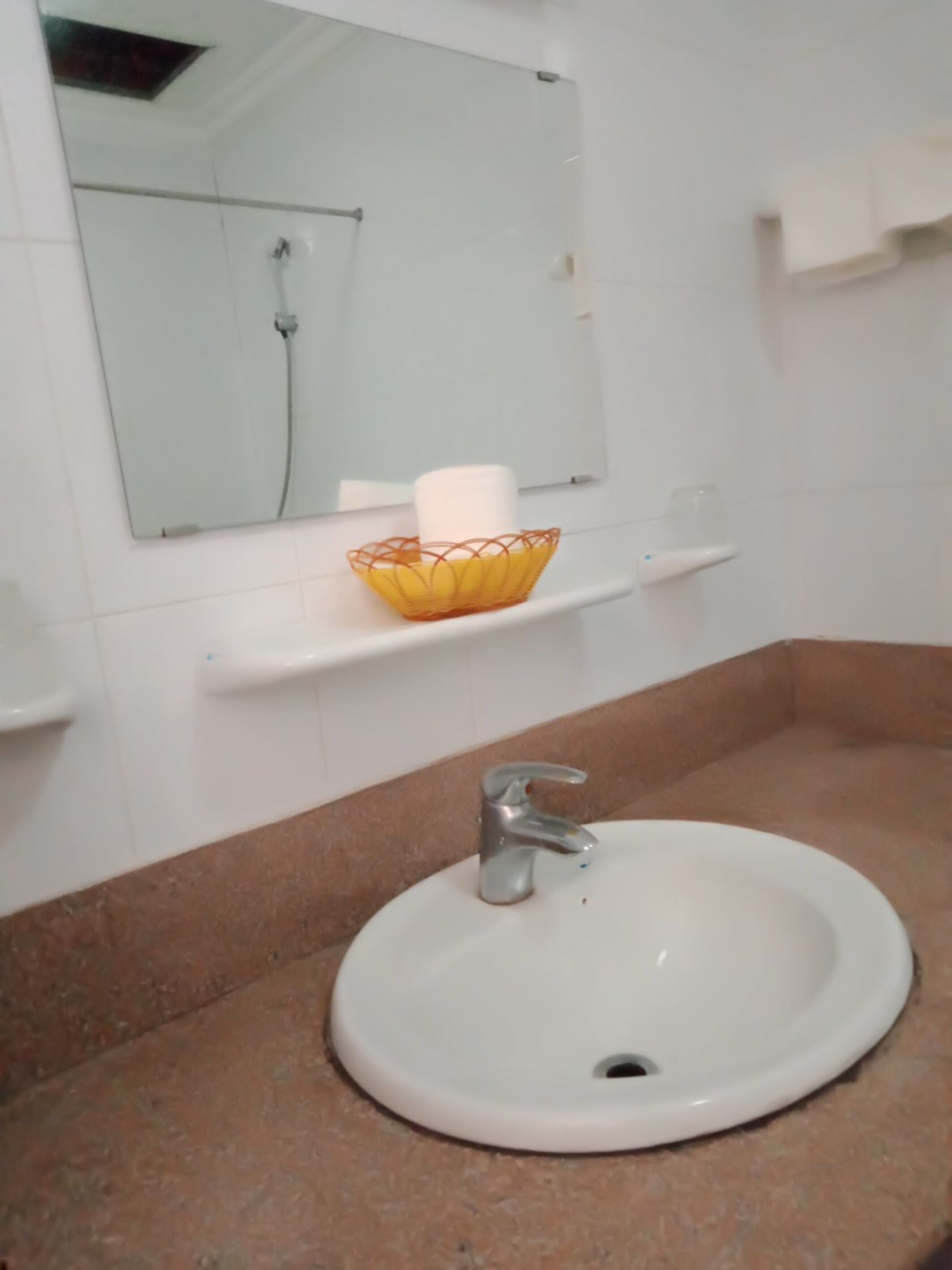 Kamar Double | Kedap suara, Wi-Fi gratis, dan seprai linen