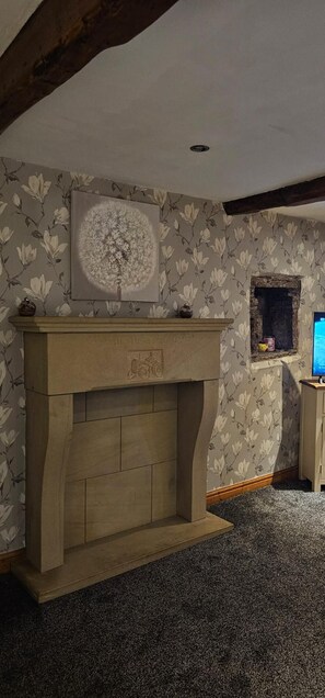 House | Interior - Delightful Space-view Farmhouse Astronauts Lodge (Bacup)