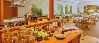 TRIP INN Axxon Hotel