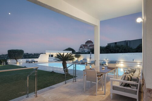 Melias Villa