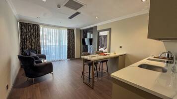 Free minibar, laptop workspace, soundproofing, free cribs/infant beds