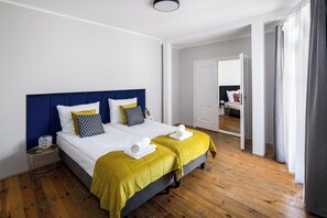 Departamento Elite, varias camas, torre | Ropa de cama hipoalergénica y muebles diferentes 