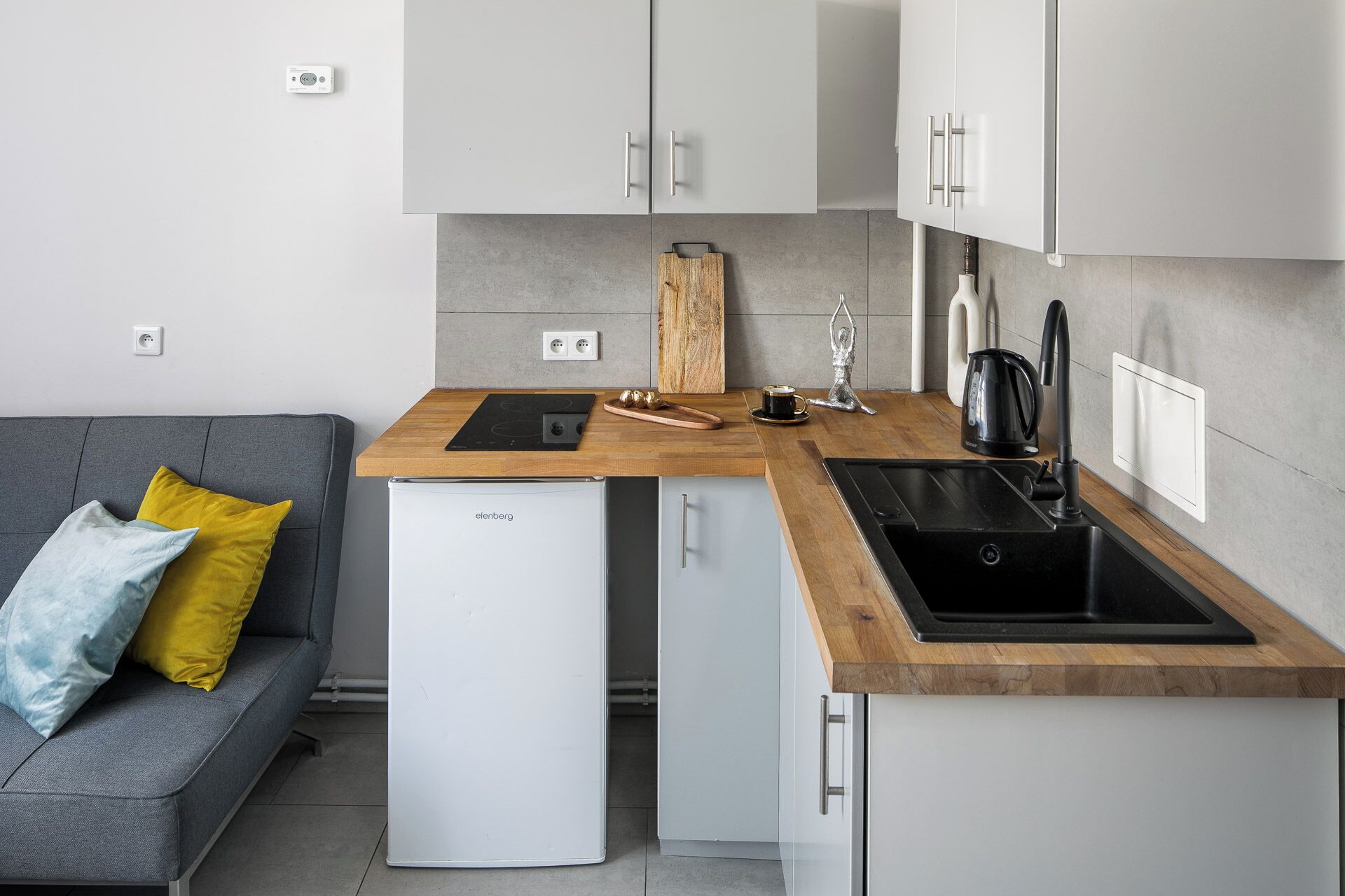 Comfort Apartment, Garden View | Private kitchenette